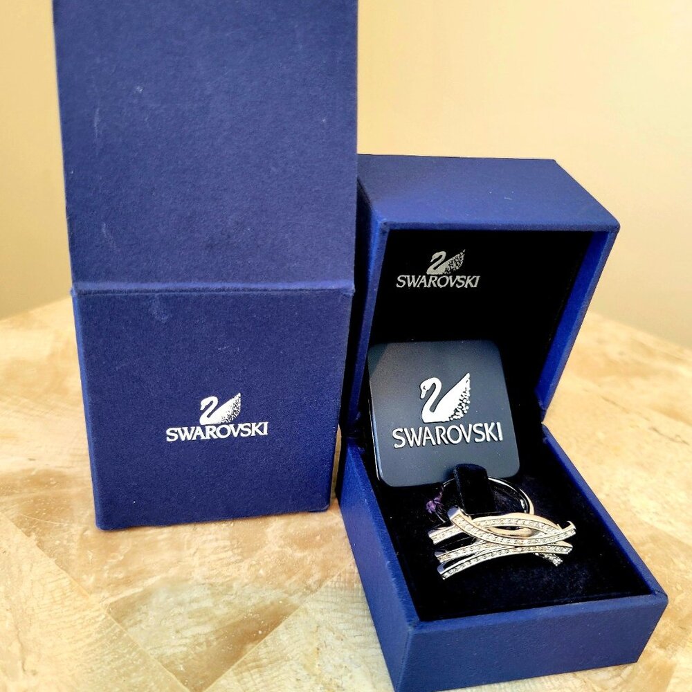 Swarovski Ultra-Modern Statement Ring – New with Tags - Picture 4 of 4